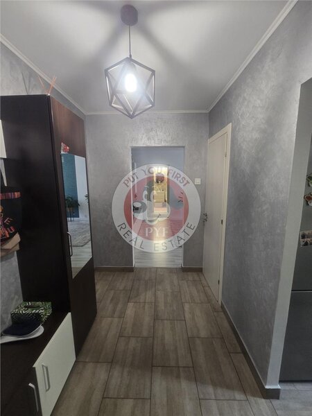 Piata Trapezului | Apartament 3 camere | Semidecomandat | 62mp | B11583